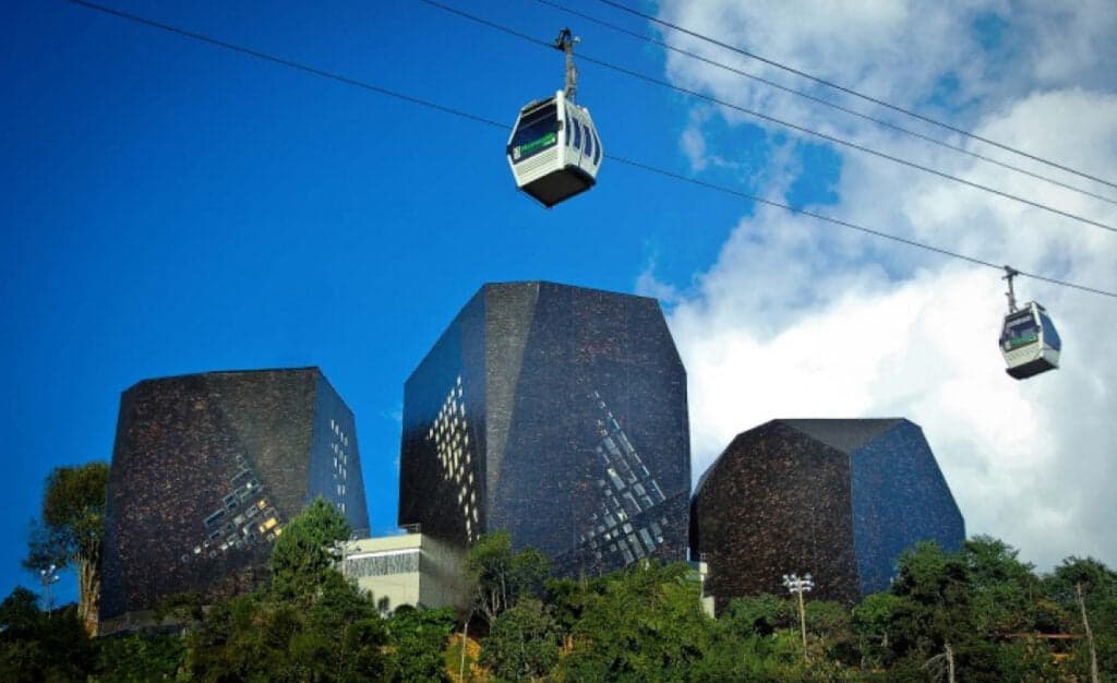 C-avatina Bus Stop - zdjęcie 3